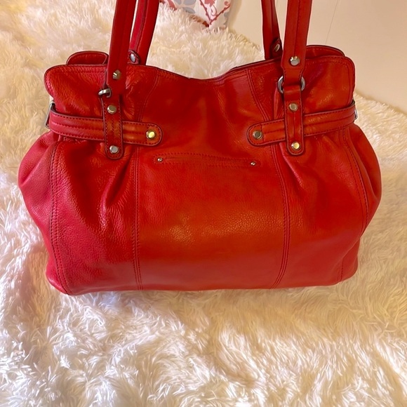 B. Makowsky Red leather Hobo Bag Excellent Condition. - Picture 5 of 11